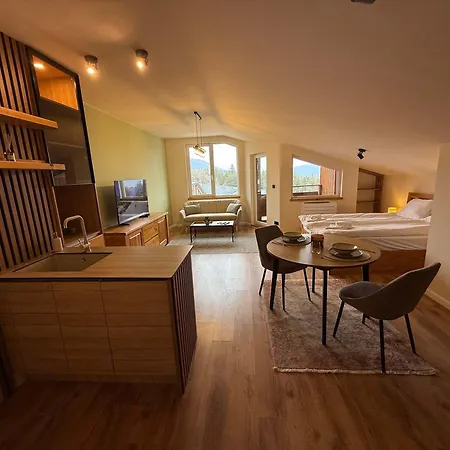 公寓 Detelina Mountain Retreat- Cozy With Balcony By Flat Manаger *